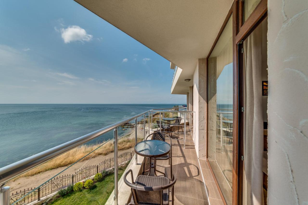 Apartcomplex Golden Bay Ravda Bagian luar foto