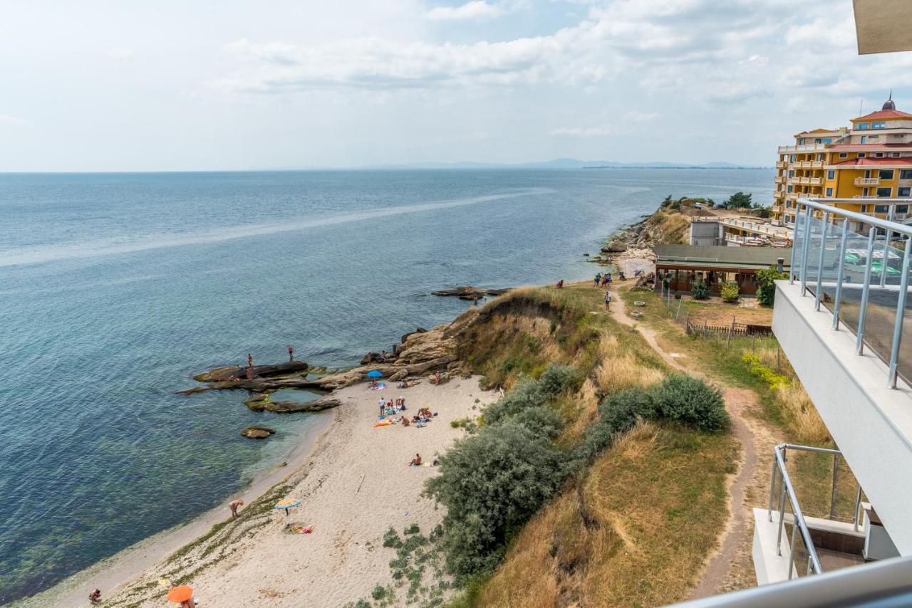 Apartcomplex Golden Bay Ravda Bagian luar foto