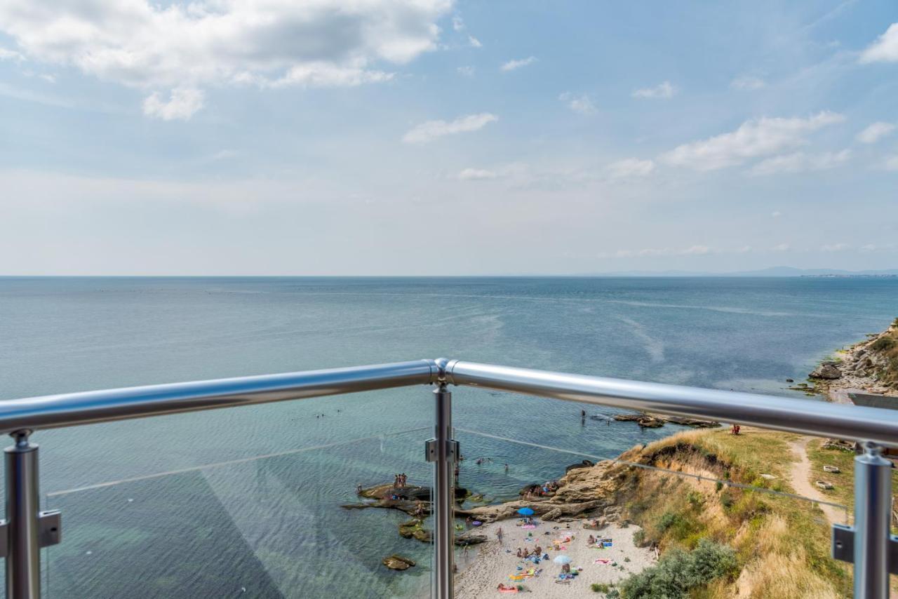 Apartcomplex Golden Bay Ravda Bagian luar foto