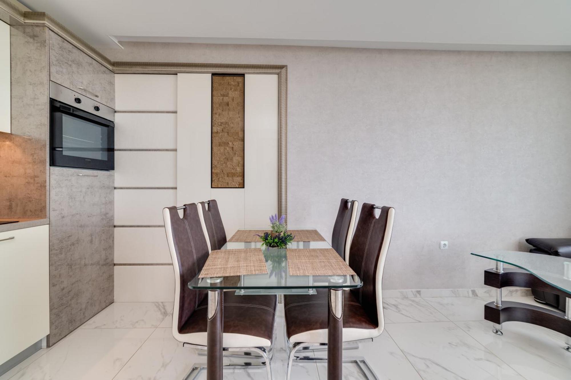 Apartcomplex Golden Bay Ravda Bagian luar foto